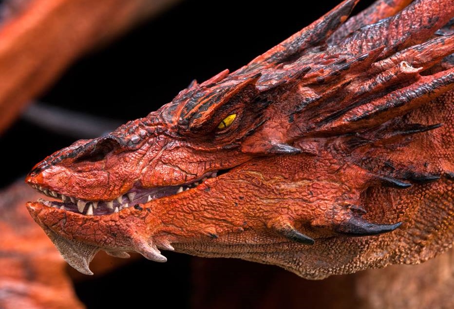 Smaug The Terrible PreOrders Up From Weta OnTableTop