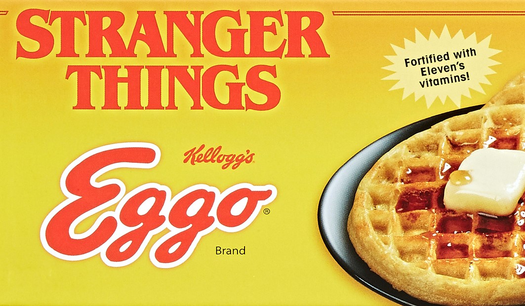 Stranger Things Eggo Card Game Waffle Hasbro Gaming Netflix 